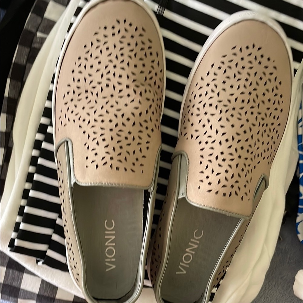 Vionic Women's Slip-On Sneakers - Beige